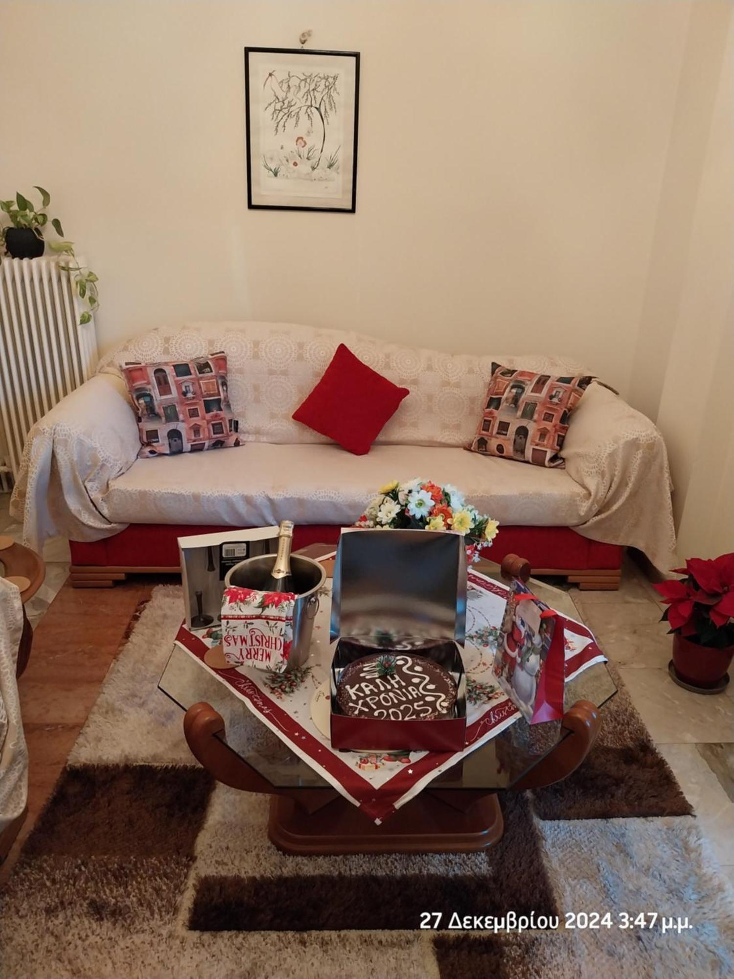 Cozy & Bright Home 50M From Subway -Agios Antonios Atene Esterno foto