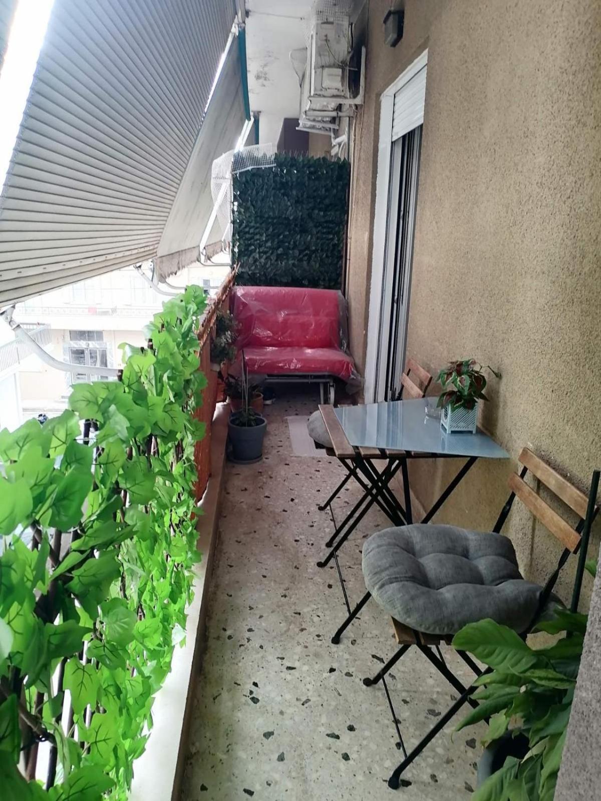 Cozy & Bright Home 50M From Subway -Agios Antonios Atene Esterno foto